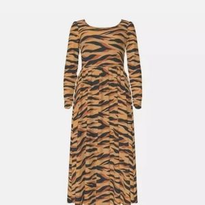 LuLaRoe Medium Black Orange Tiger Ryane Empire Waist Midi Dress Long Sleeve